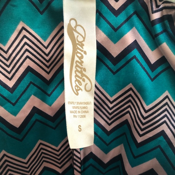 Cream Color Jacket. - Picture 5 of 5